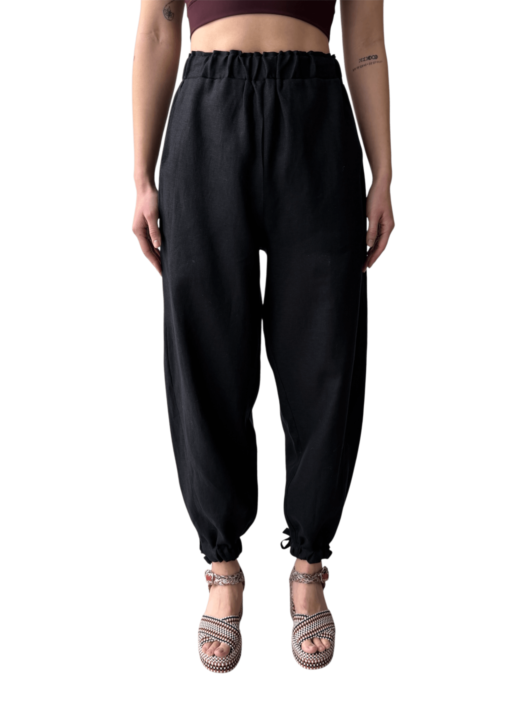 Linen Integral Balloon Pants in Brushed Black