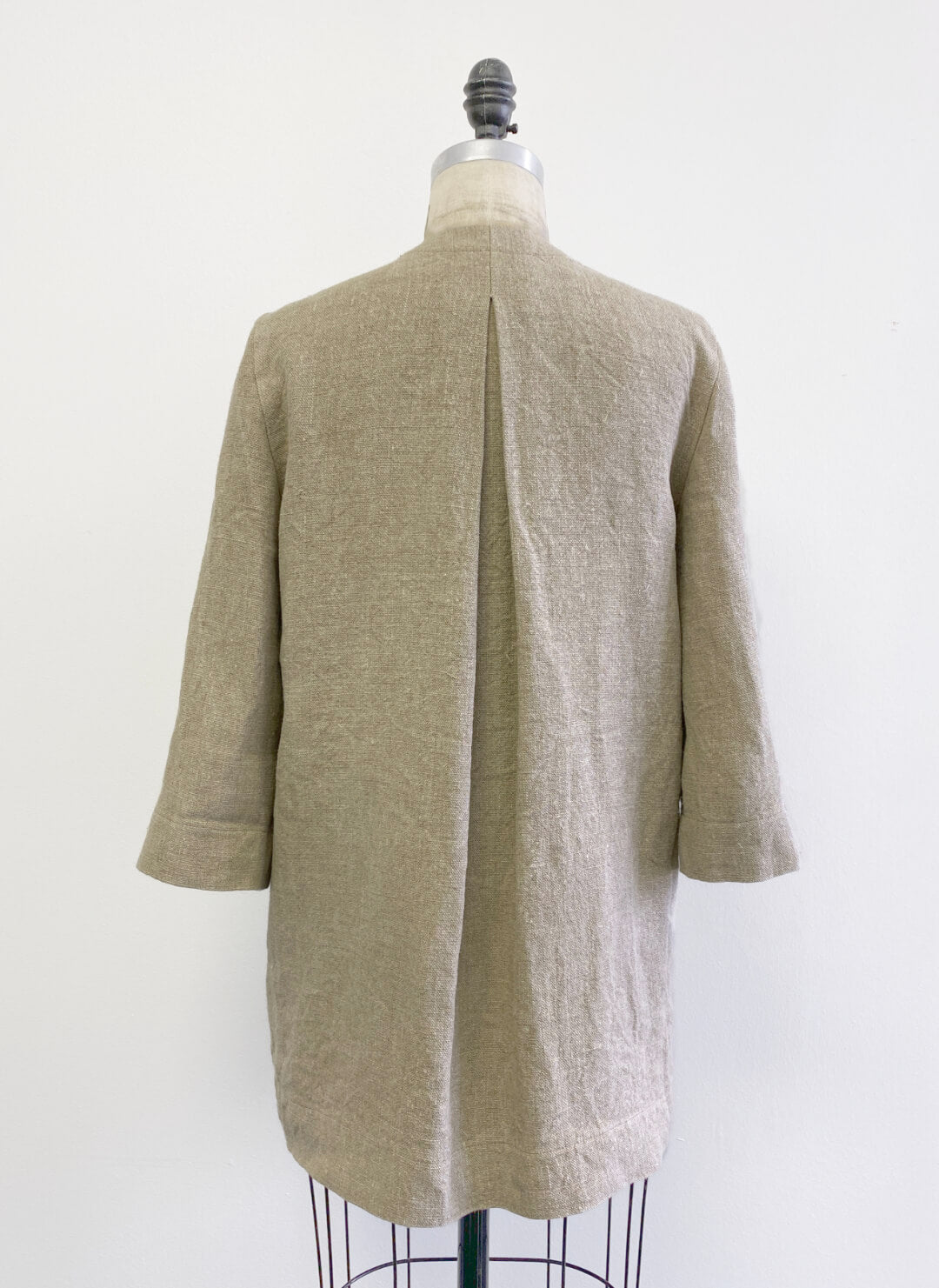 Linen Daily Jacket in Natural, Medium / OG Price: $368